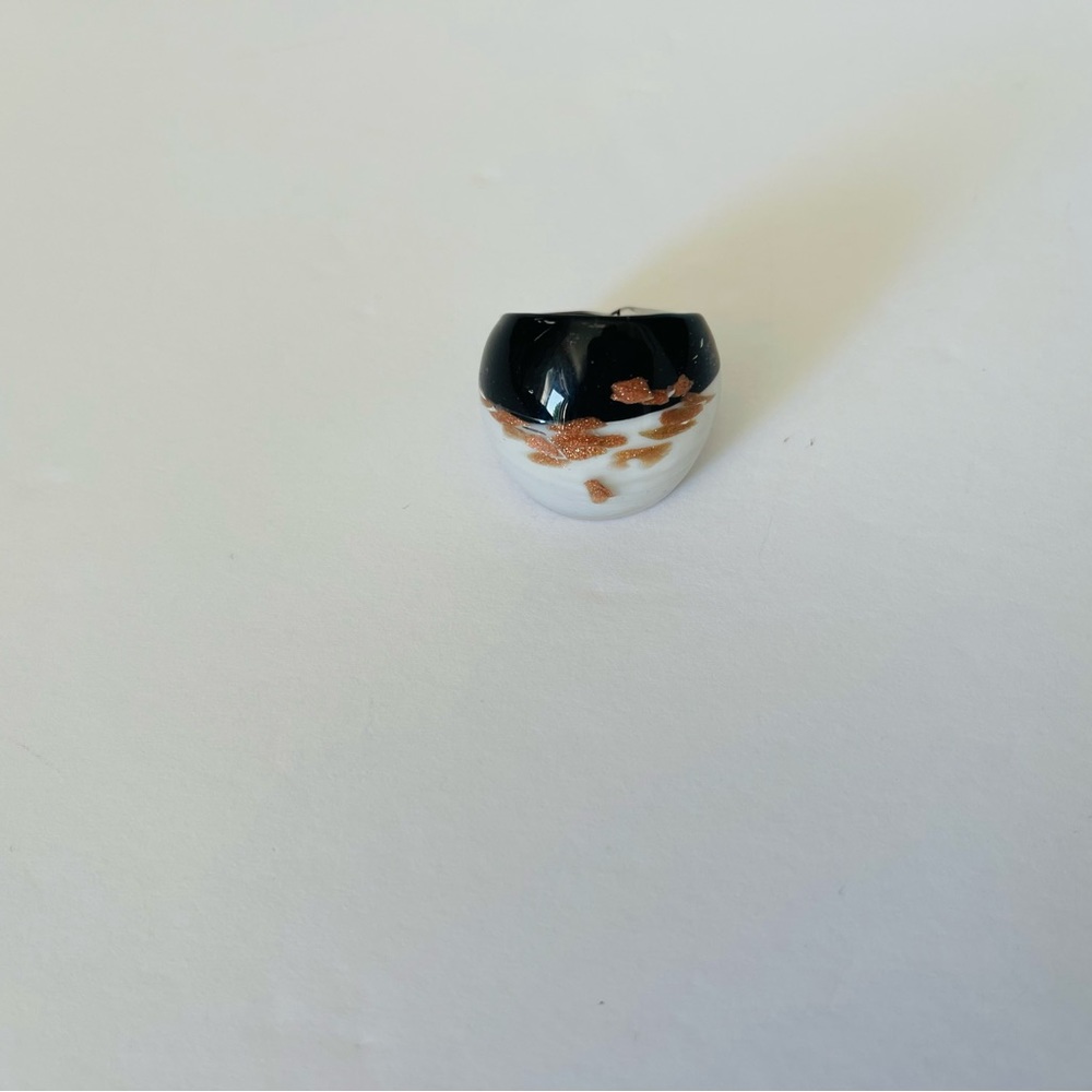 Murano Italian Glass Ring Black and White